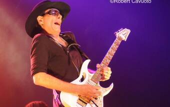 Steve Vai